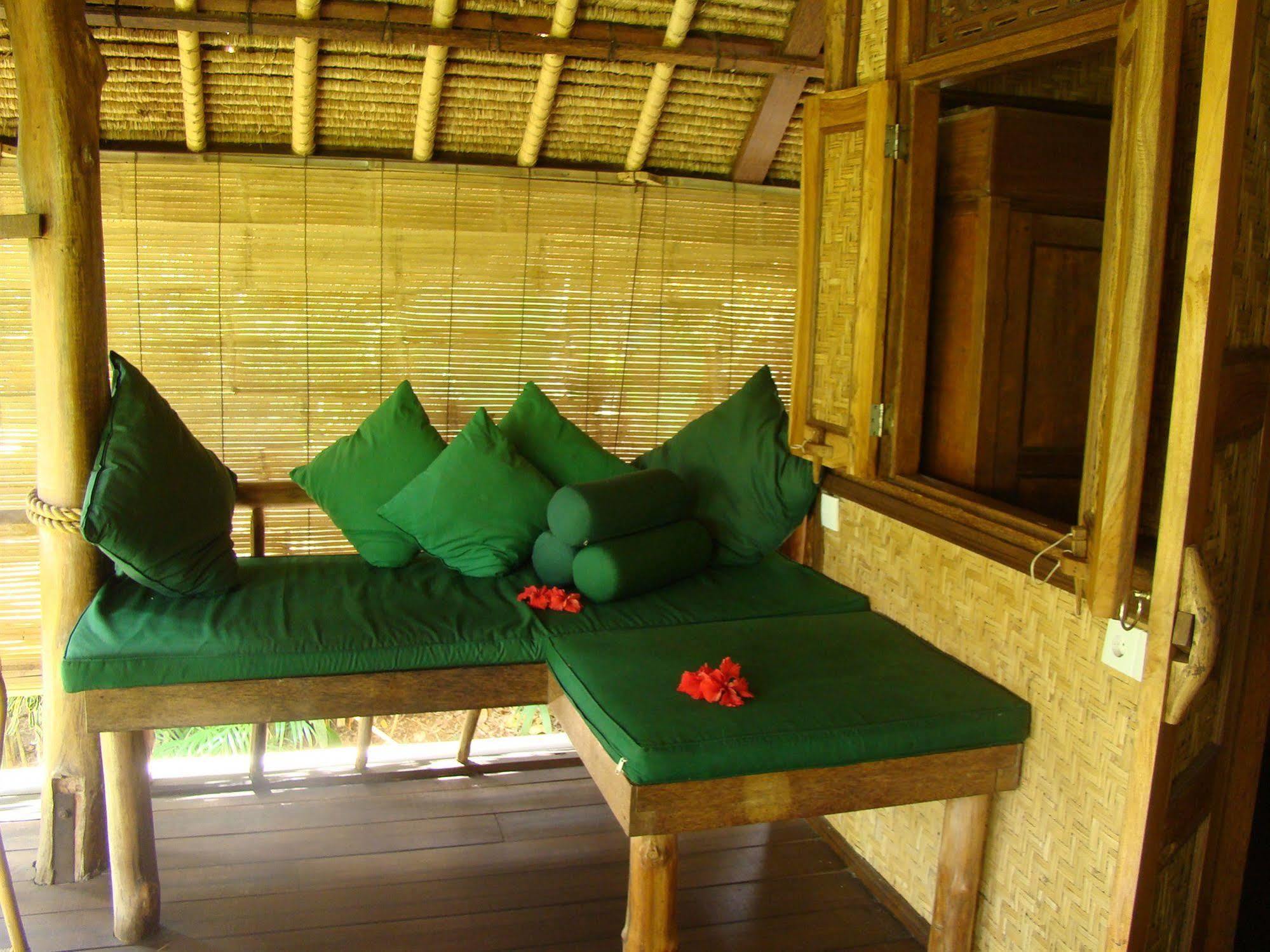 Flower Bud Bungalow Пекату Экстерьер фото